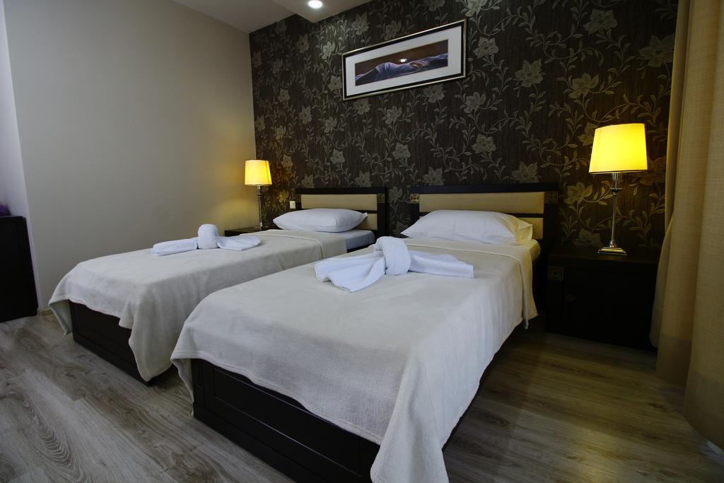 Hotel Sani